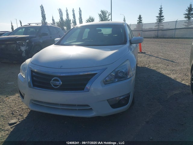 1N4AL3AP8EN258257 Nissan 2014