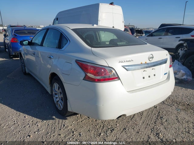 1N4AL3AP8EN258257 Nissan 2014