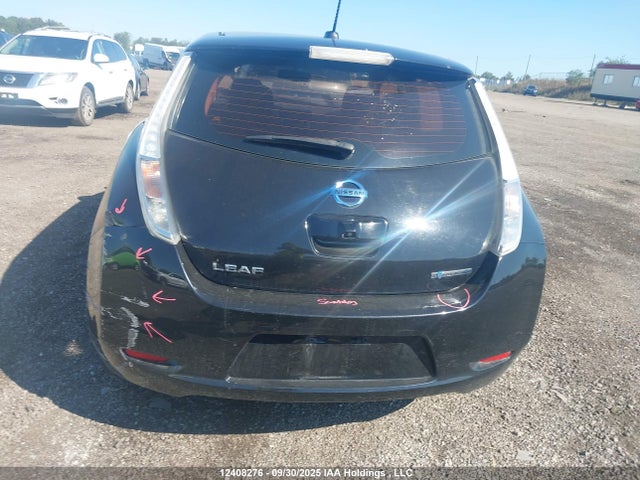 1N4BZ0CP4GC312988 Nissan 2016