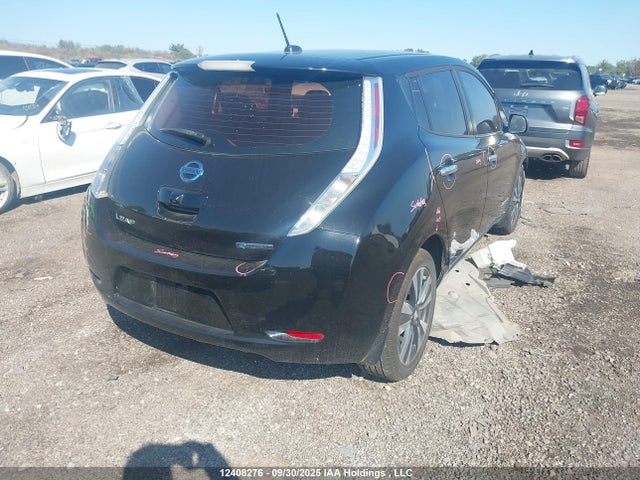 1N4BZ0CP4GC312988 Nissan 2016