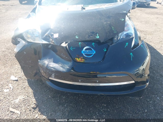 1N4BZ0CP4GC312988 Nissan 2016