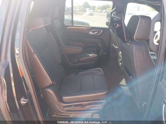 Chevrolet Suburban 2023 1GNSKFKD1PR271748 Image 8