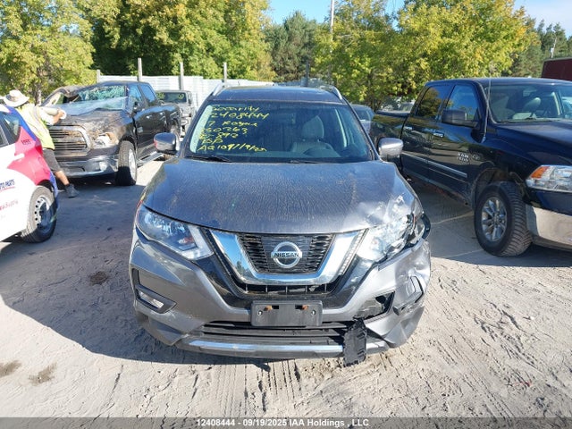 Nissan 2017 2017 5N1AT2MV2HC850263 Image 12