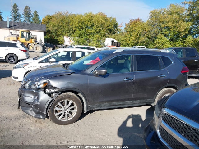 Nissan 2017 2017 5N1AT2MV2HC850263 Image 14