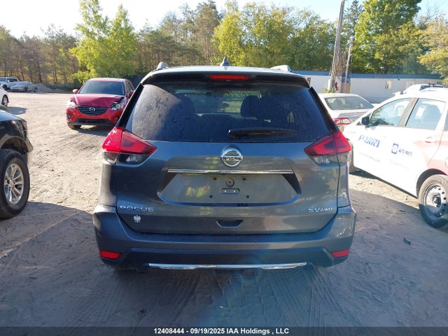 Nissan 2017 2017 5N1AT2MV2HC850263 Image 16