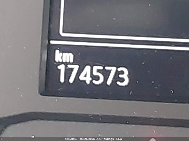 3VWE57BU5KM045576 Volkswagen 1.8 tsi