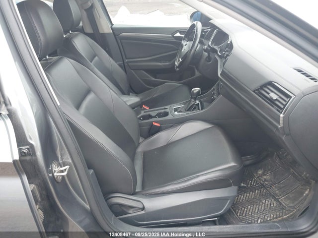 3VWE57BU5KM045576 Volkswagen 1.8 tsi