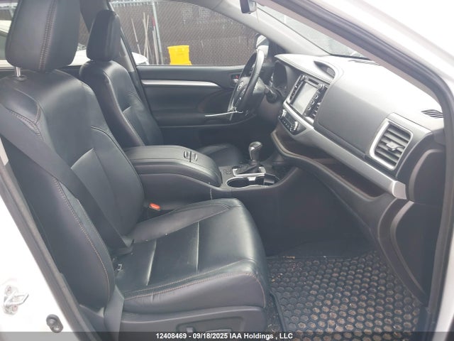 5TDJGRFH6JS040874 Toyota 2gr-fxs, 4jm+2fm