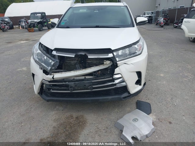5TDJGRFH6JS040874 Toyota 2gr-fxs, 4jm+2fm