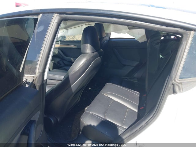 5YJ3E1EA8PF481830 Tesla MODEL 3
