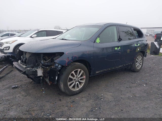 Nissan 2014 2014 5N1AR2MM8EC731649 Image 2