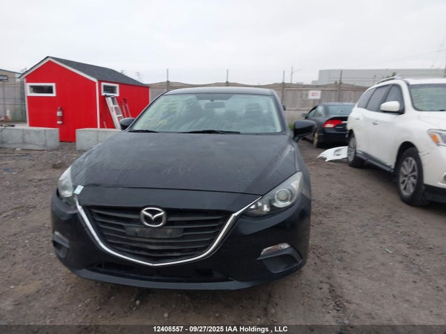 3MZBM1U70FM155743 Mazda pe
