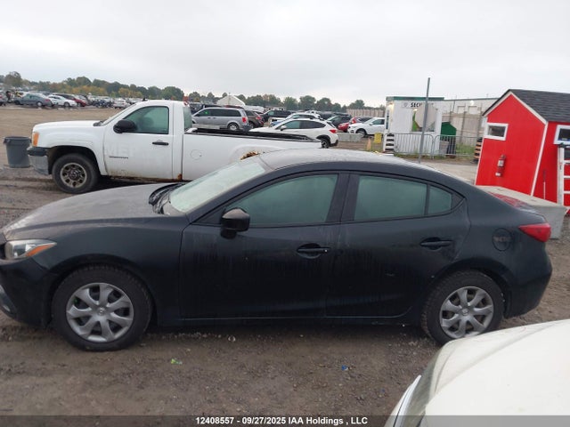 3MZBM1U70FM155743 Mazda pe