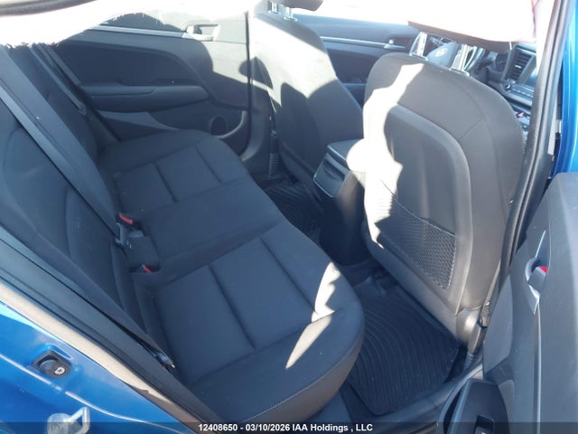 KMHD84LF2JU638807 Hyundai ELANTRA GL