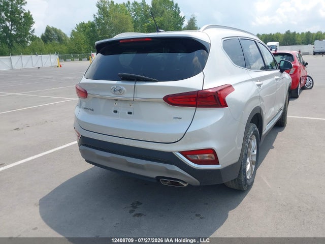 Hyundai Santa Fe Essential 2019 5NMS2CADXKH064779 Image 4