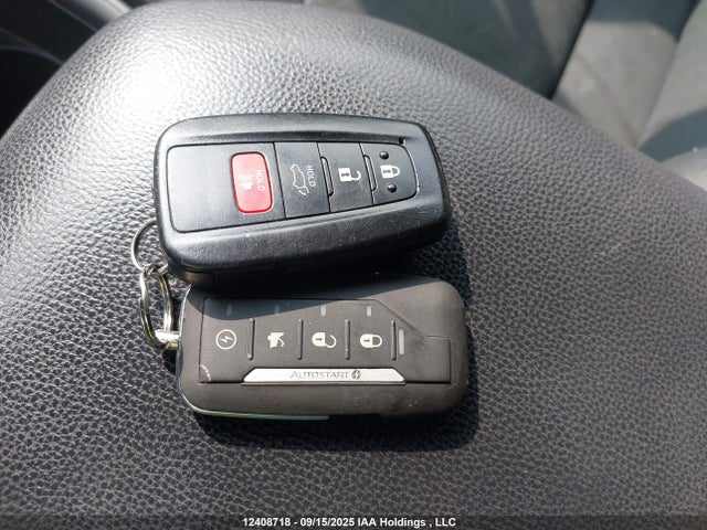 Toyota a25a-fks 2022 2T3R1RFV2NC309307 Image 11