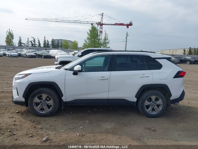 Toyota a25a-fks 2022 2T3R1RFV2NC309307 Image 15
