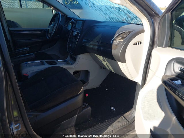 Chrysler 2016 2016 2C4RC1BG3GR302512 Image 5