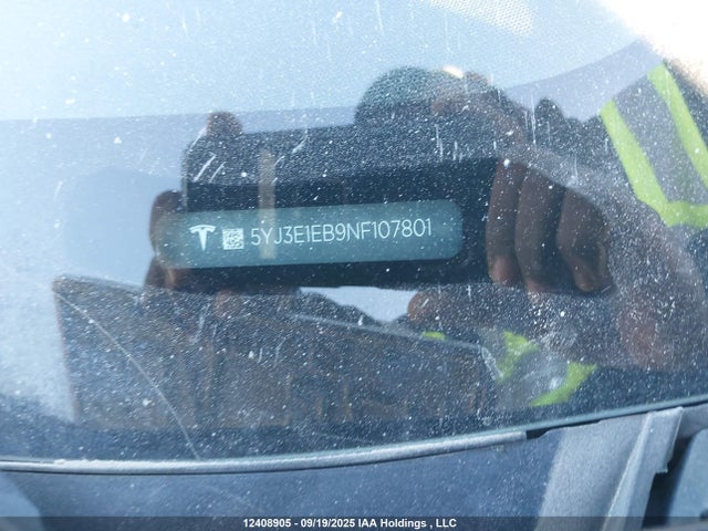 5YJ3E1EB9NF107801 Tesla MODEL 3