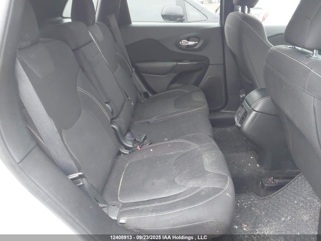 1C4PJMCS1GW173713 Jeep Cherokee