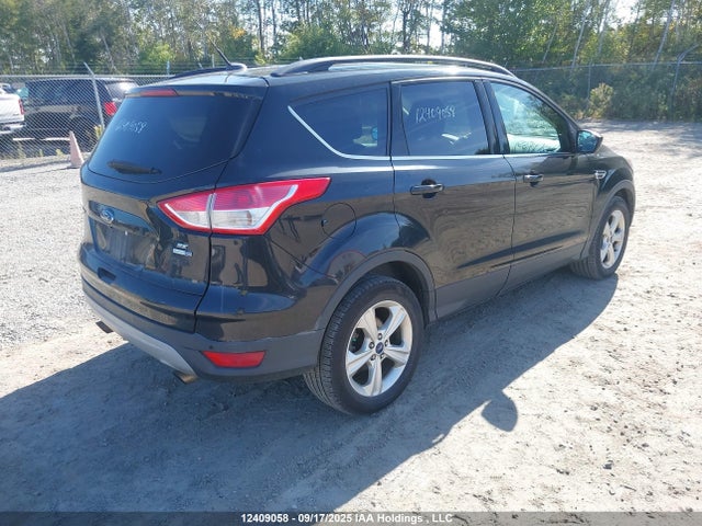 1FMCU9GX7FUA33020 Ford Escape