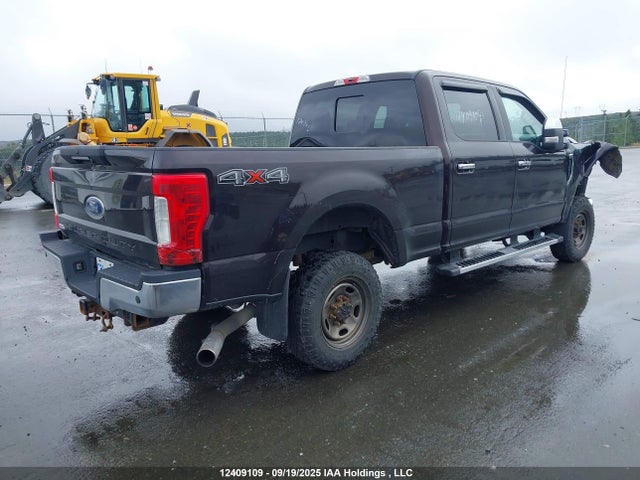 Ford F-250 2018 1FT7W2B63JEC01924 Image 4