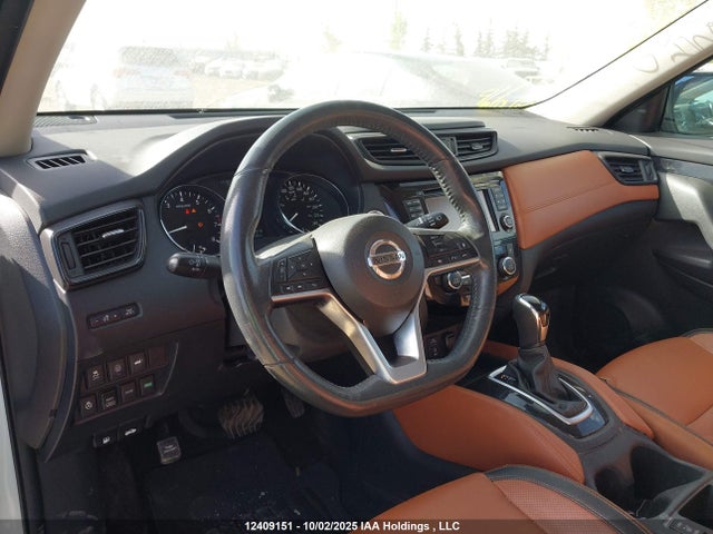 Nissan Rogue 2017 5N1AT2MV9HC854696 Image 22