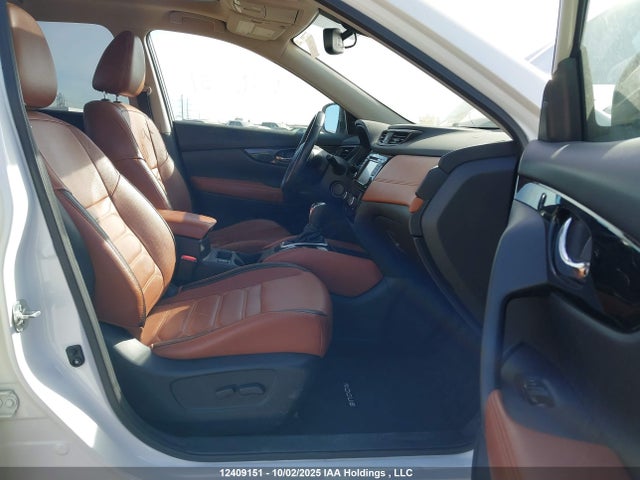Nissan Rogue 2017 5N1AT2MV9HC854696 Image 5