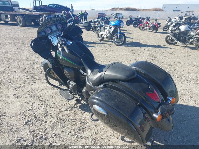 JKBVNRK11JA014413 Kawasaki Vulcan 1700