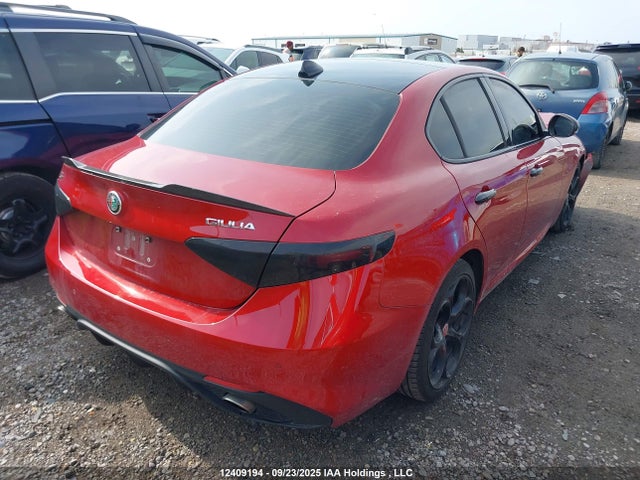 ZARFAEEN0J7597724 Alfa Romeo 2018