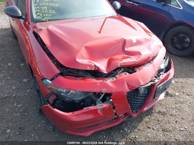 ZARFAEEN0J7597724 Alfa Romeo 2018