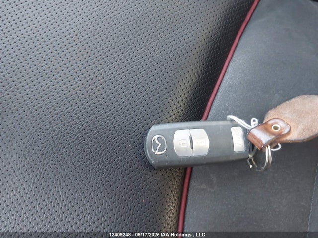 JM1DKBD77G0104333 Mazda pe