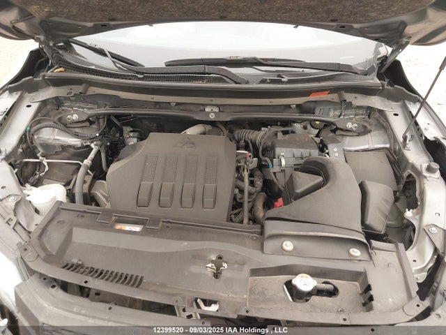 Mitsubishi tc/ic mivec 2022 JA4ATVAA8NZ600939 Image 10
