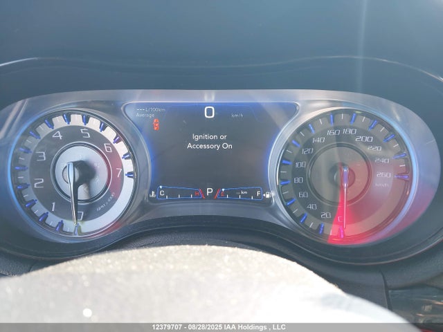 Chrysler 300 2018 2C3CCABG9JH277865 Image 7
