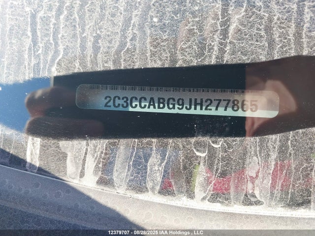 Chrysler 300 2018 2C3CCABG9JH277865 Image 9