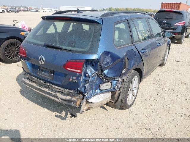 3VW217AU9JM765879 Volkswagen GOLF SPORTWAGEN