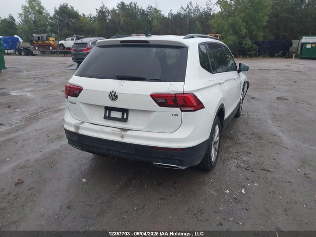 3VV1B7AX7JM219590 Volkswagen Tiguan