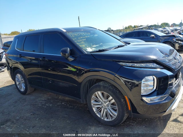 Mitsubishi Outlander 2024 JA4J4VA87RZ616064 Image 13