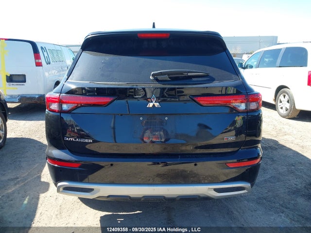 Mitsubishi Outlander 2024 JA4J4VA87RZ616064 Image 16