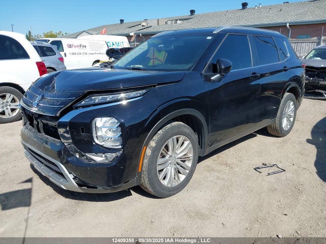Mitsubishi Outlander 2024 JA4J4VA87RZ616064 Image 2