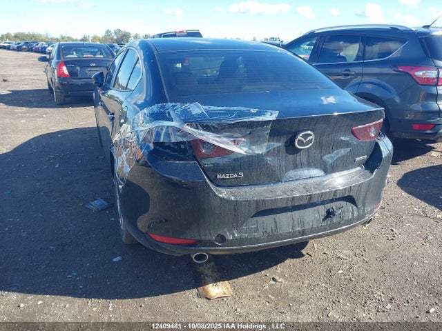Mazda pe 2019 3MZBPAB79KM104911 Image 3
