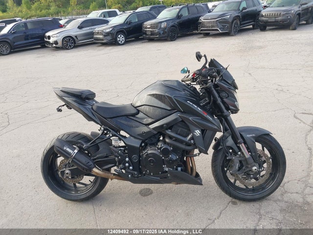 JS1C533B2L7100376 Suzuki R749-
