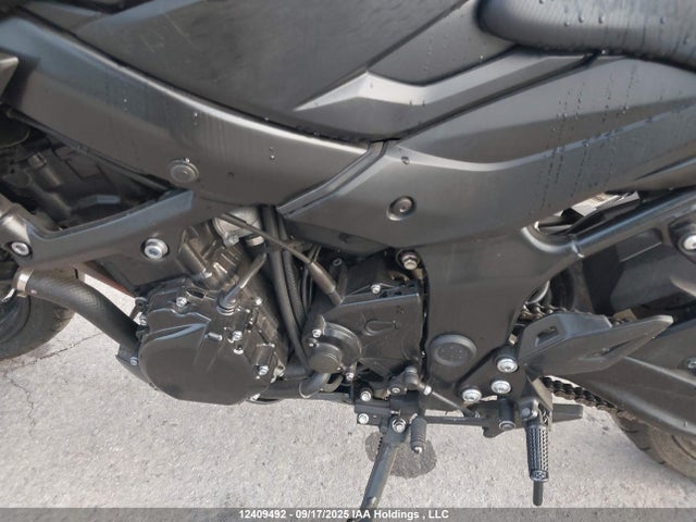 JS1C533B2L7100376 Suzuki R749-