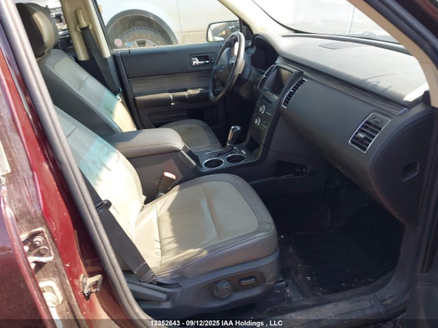 Ford 2017 2017 2FMHK6C82HBA10973 Image 5