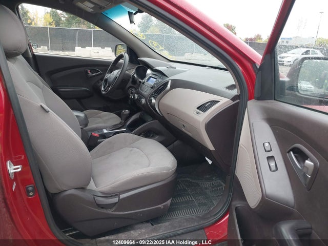 Hyundai dohc gdi nu 2015 KM8JT3AF2FU055448 Image 5