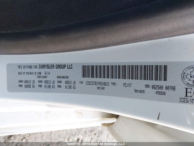 Chrysler 200 2015 1C3CCCFB1FN510615 Image 9