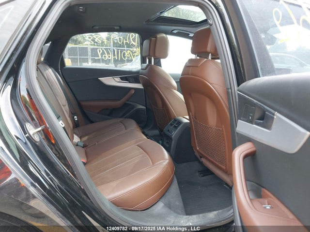 Продажа на аукционе авто 2017 Audi A4, vin: WAUCNAF41HN014662, номер лота: 12409782