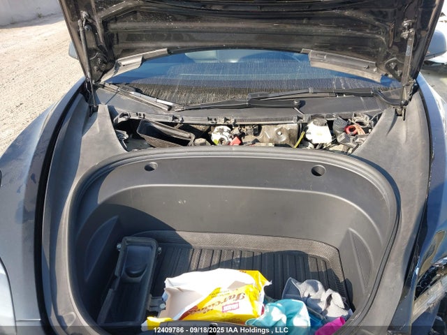 5YJ3E1EB5PF678107 Tesla MODEL 3