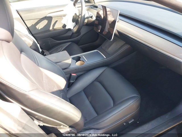 5YJ3E1EB5PF678107 Tesla MODEL 3