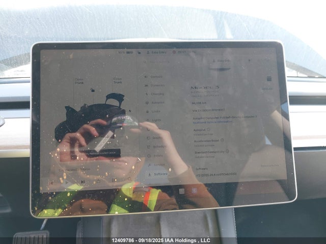 5YJ3E1EB5PF678107 Tesla MODEL 3